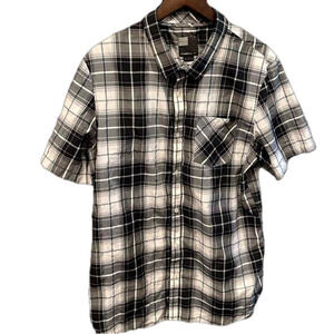 O’Neill XL button short sleeve checked cotton shirt with pocket and logo on back